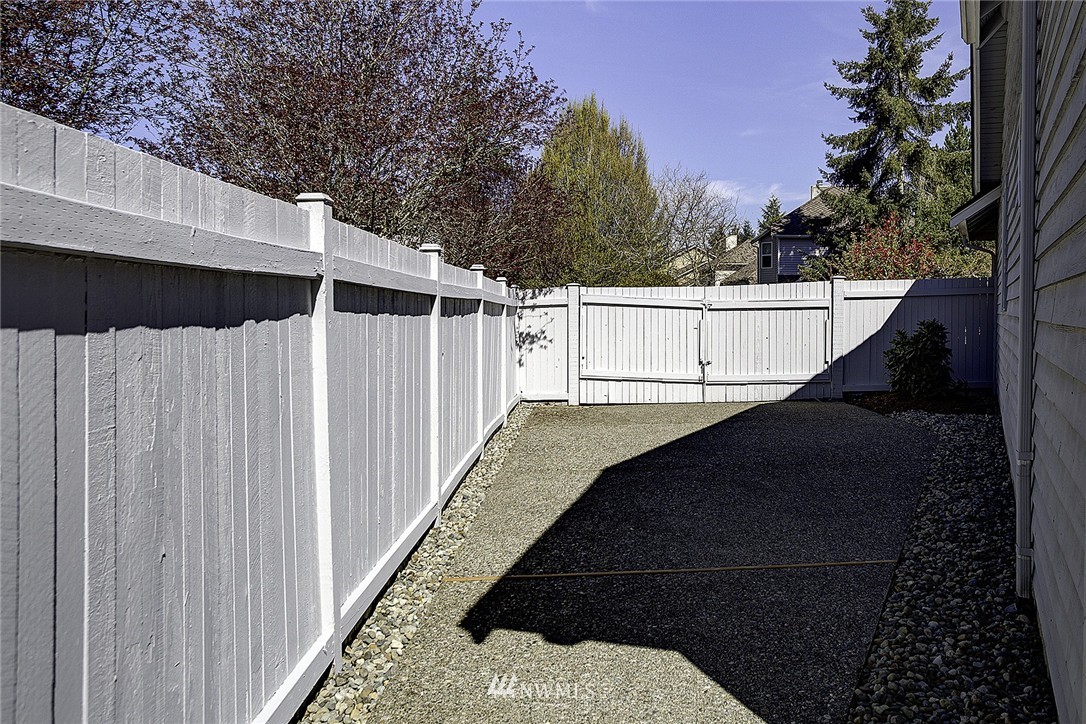 13855 Southeast 156th Street Renton, WA 98058 - Photo 14 of 15 Gallery Image 14