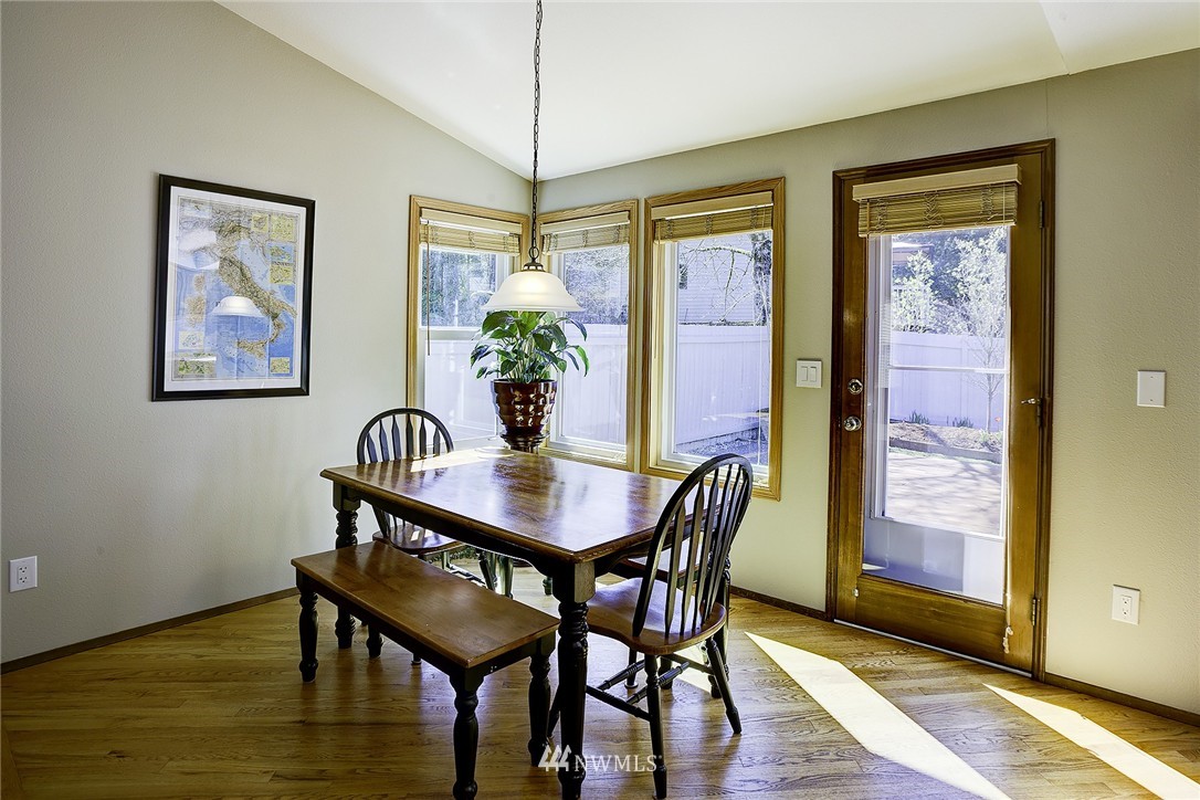 13855 Southeast 156th Street Renton, WA 98058 - Photo 6 of 15 Gallery Image 6
