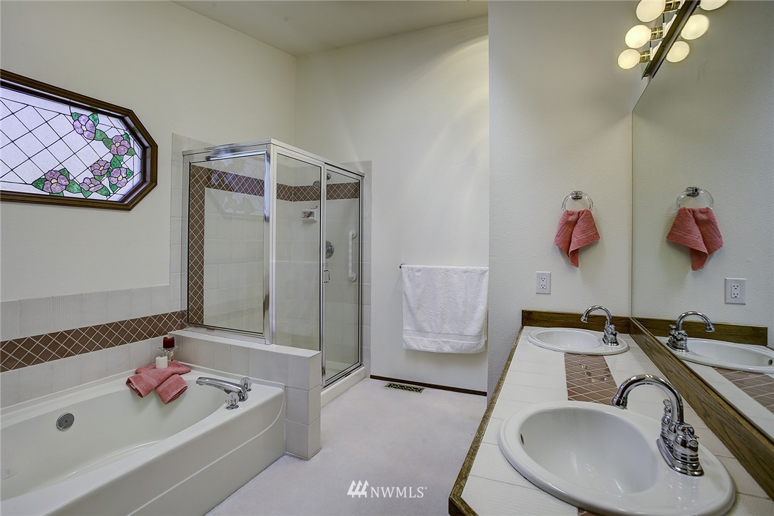 13855 Southeast 156th Street Renton, WA 98058 - Photo 9 of 15 Gallery Image 9