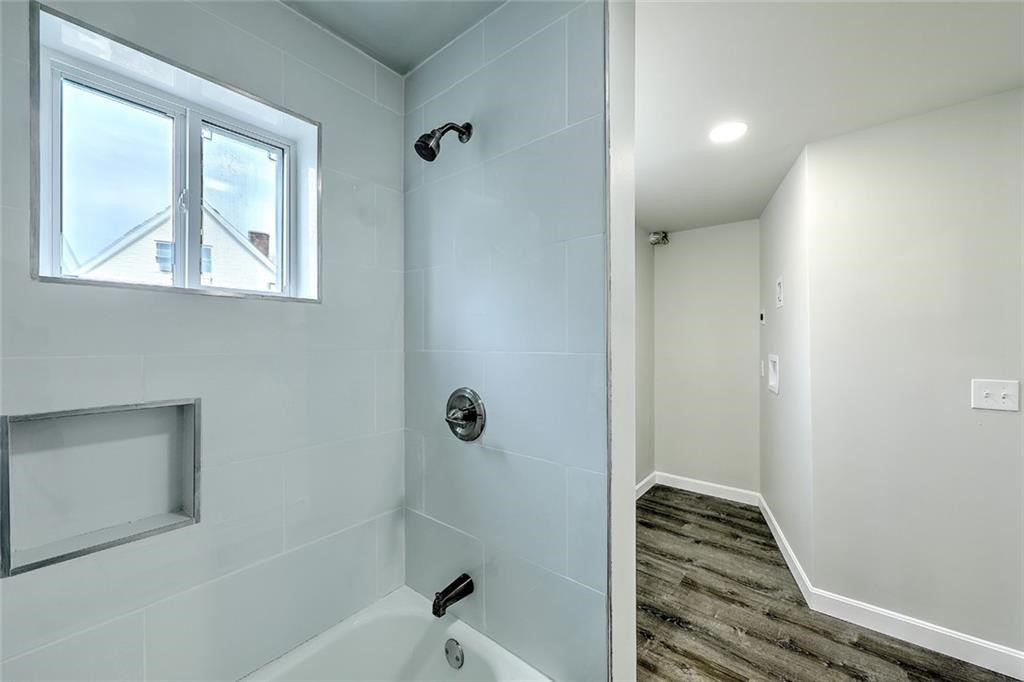 589 Public Street, Unit 2 Providence, RI 02907 - Photo 5 of 10