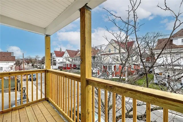 $2,100 | 589 Public Street, Unit 2, Providence, RI 02907