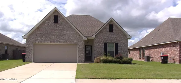$274,900 | 216 Wild Cherry Lane, Lafayette, LA 70508