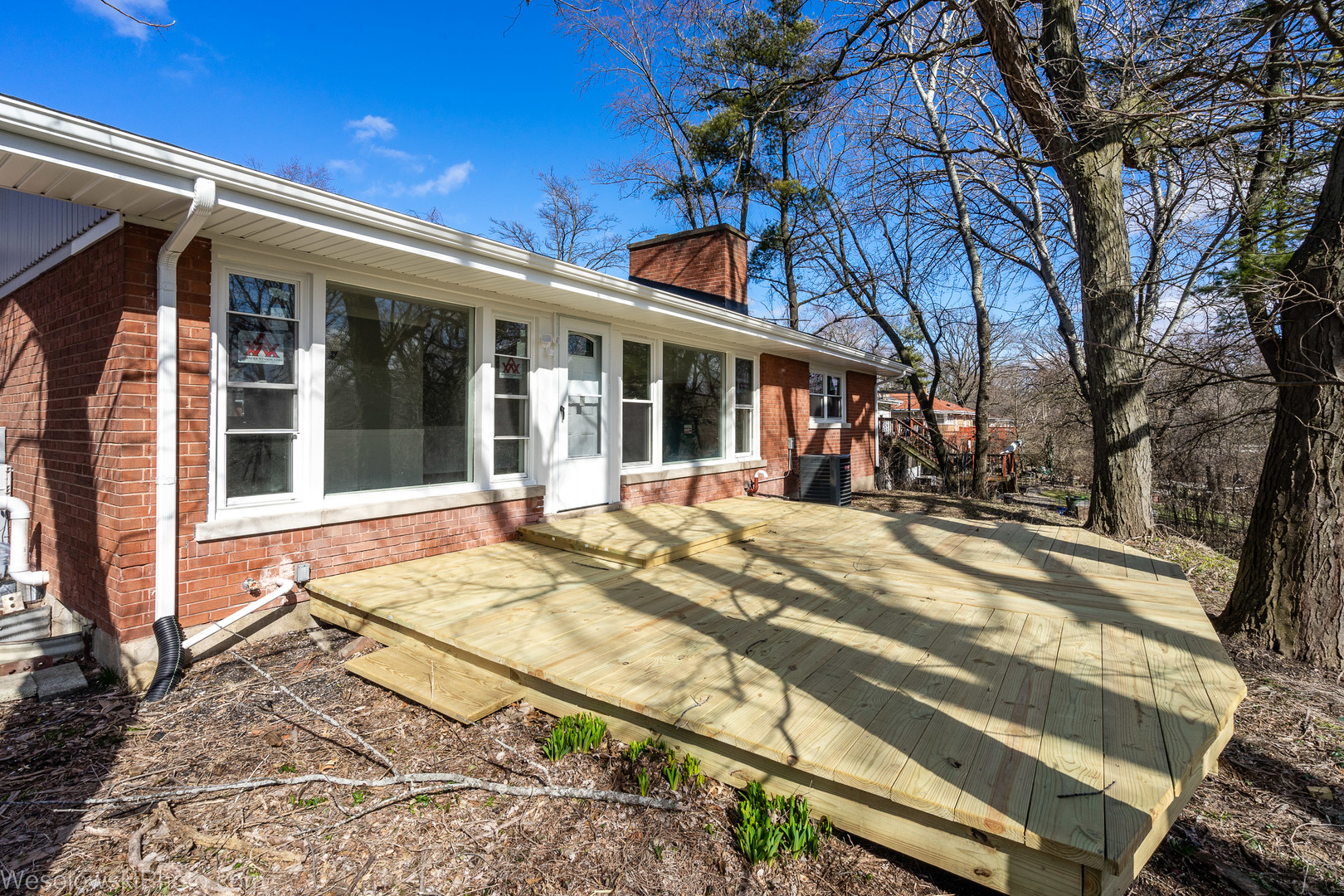 820 Exmoor Road Olympia Fields, IL 60461 - Photo 32 of 35 a view of a house with snow on the wall