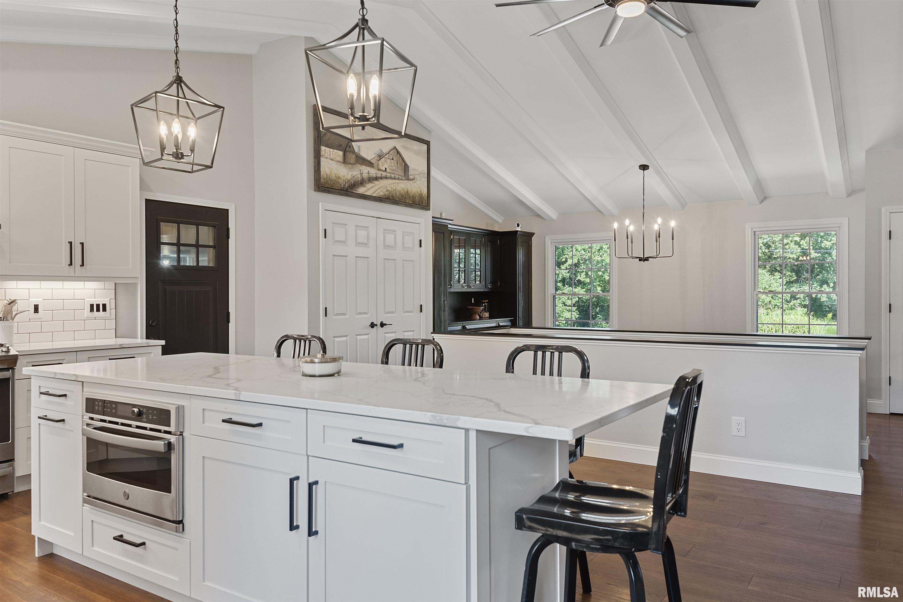 14688 Nave Road Mechanicsburg, IL 62545 - Photo 17 of 73 Gallery Image 17