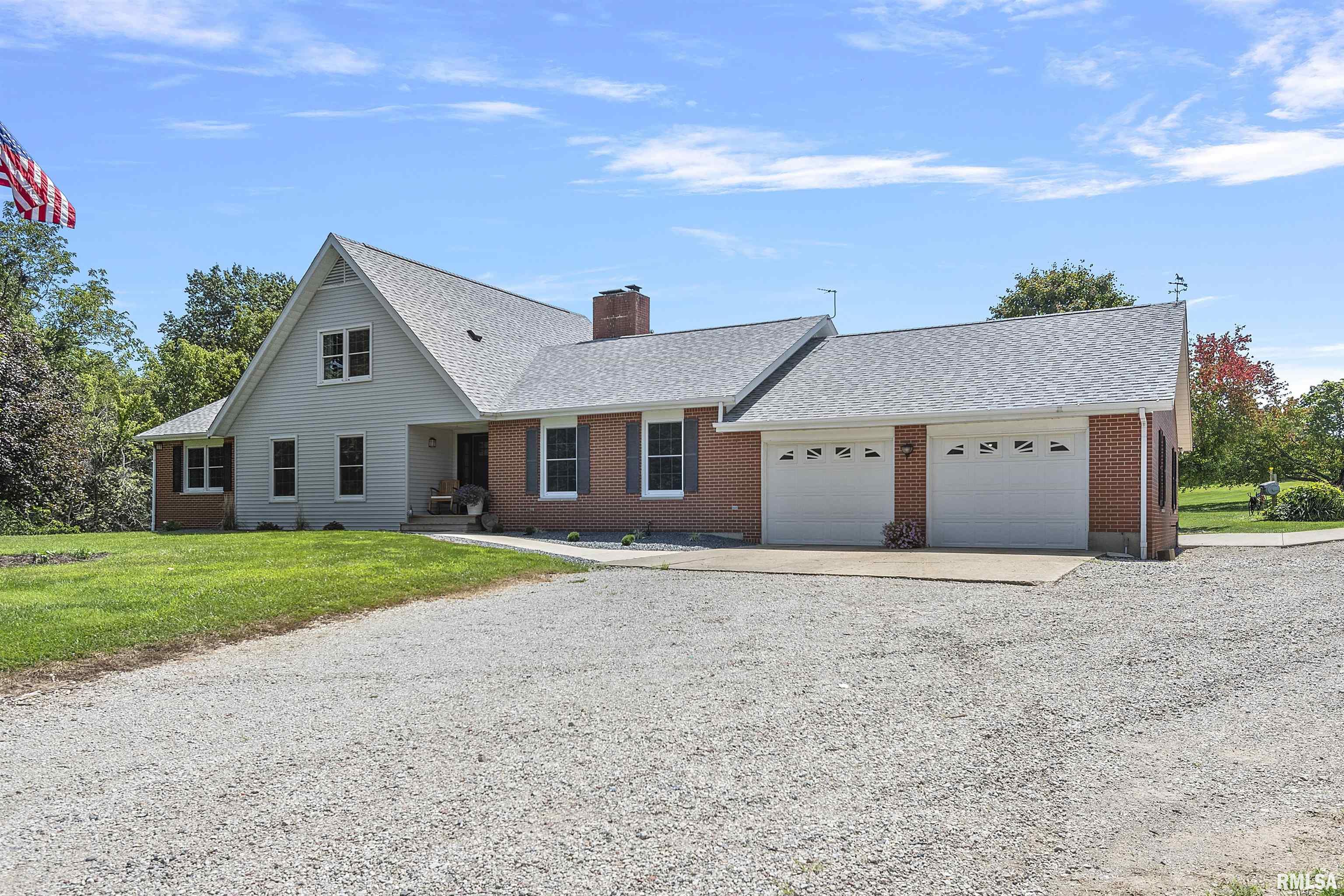 14688 Nave Road Mechanicsburg, IL 62545 - Photo 3 of 73 Gallery Image 3