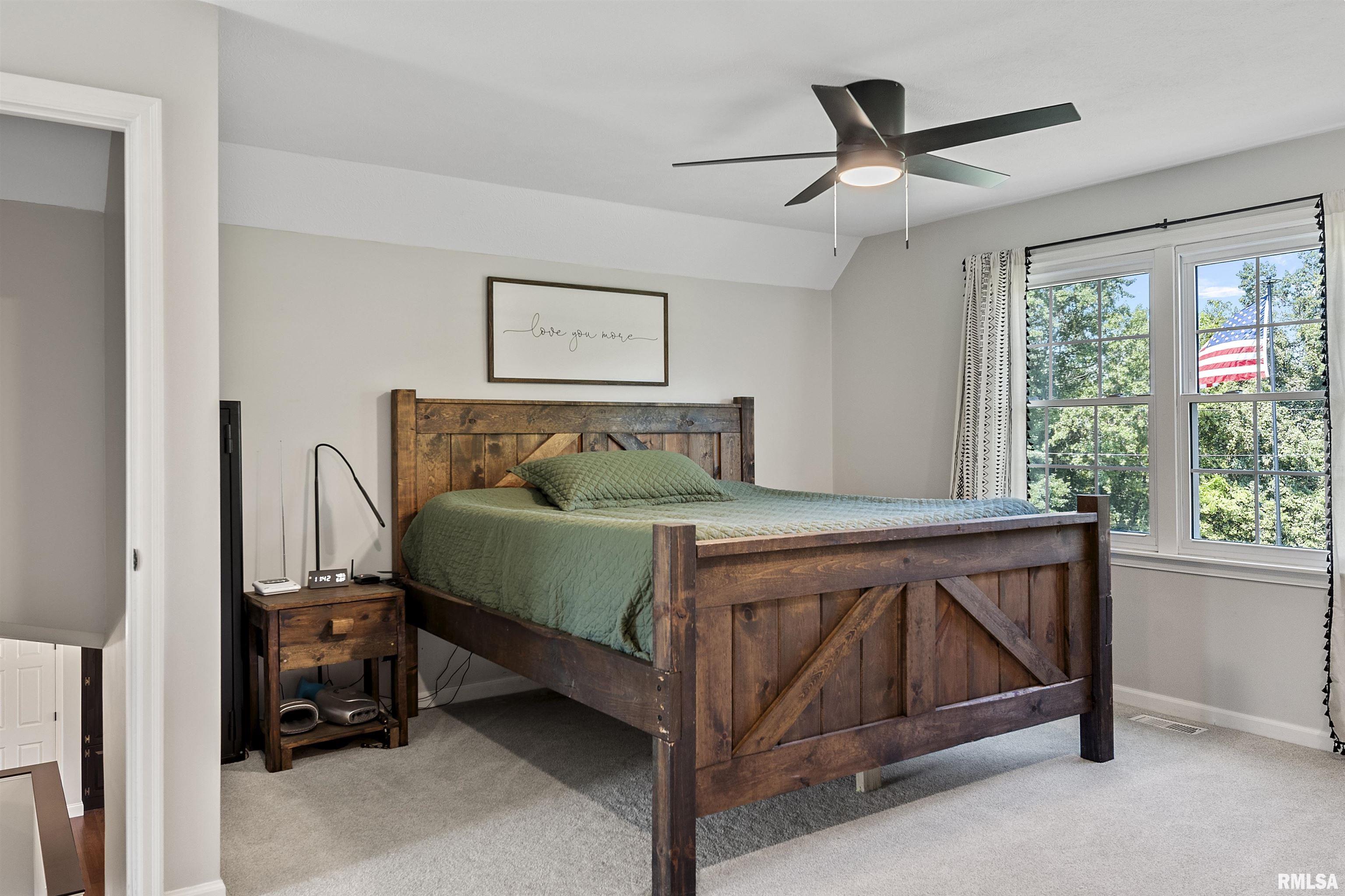 14688 Nave Road Mechanicsburg, IL 62545 - Photo 35 of 73 Gallery Image 35