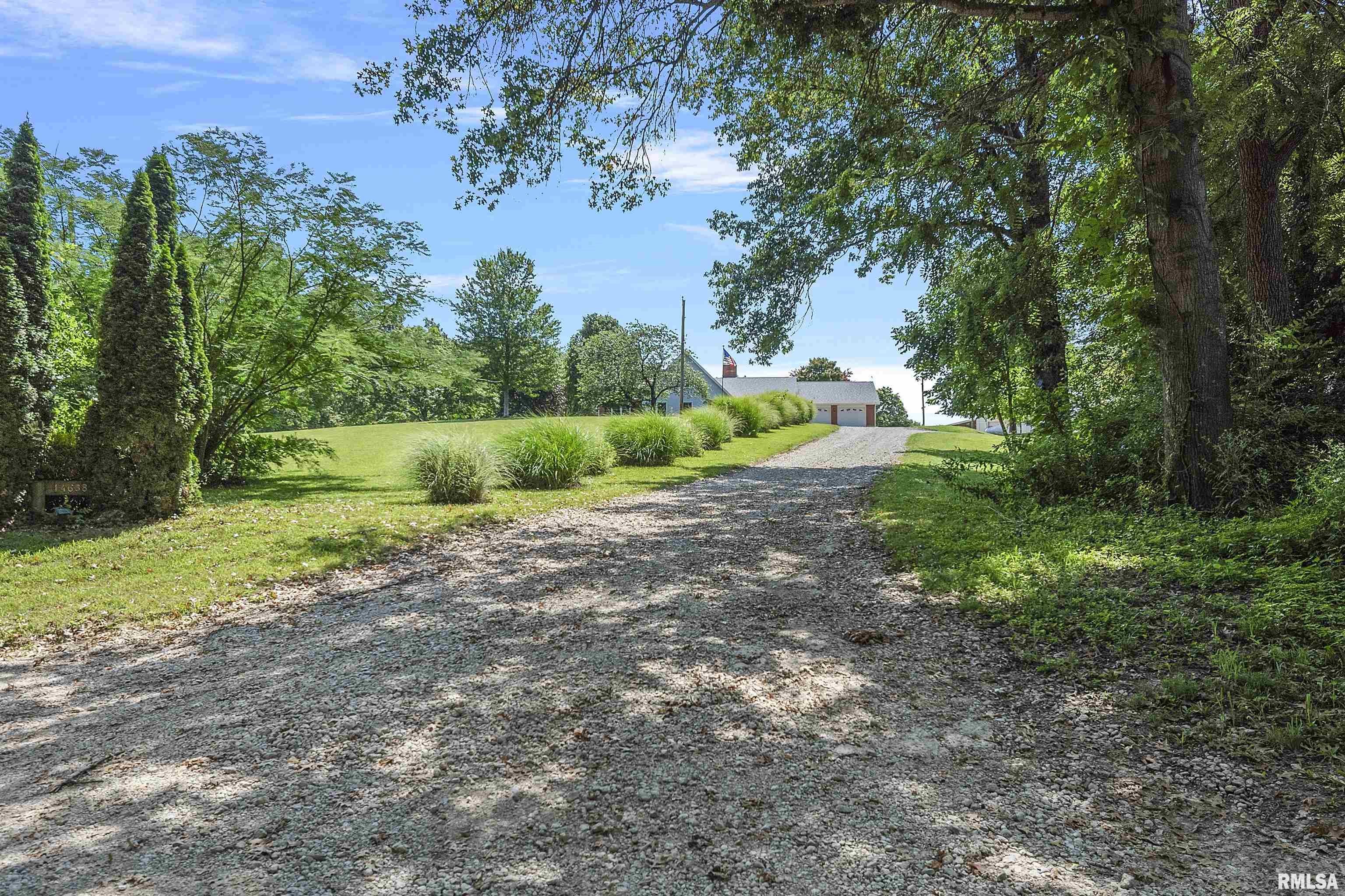 14688 Nave Road Mechanicsburg, IL 62545 - Photo 6 of 73 Gallery Image 6