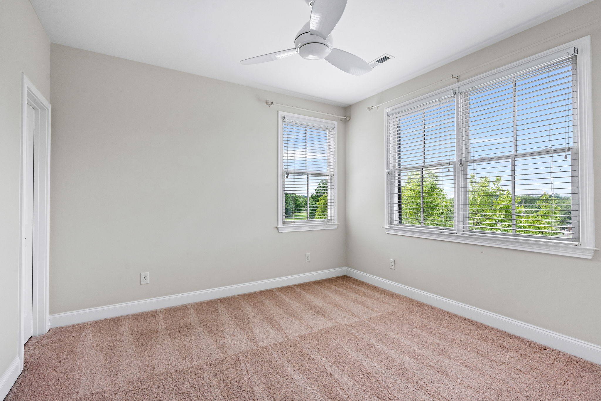 4048 General Martin Lane Franklin, TN 37064 - Photo 36 of 57 a view of an empty room with a window