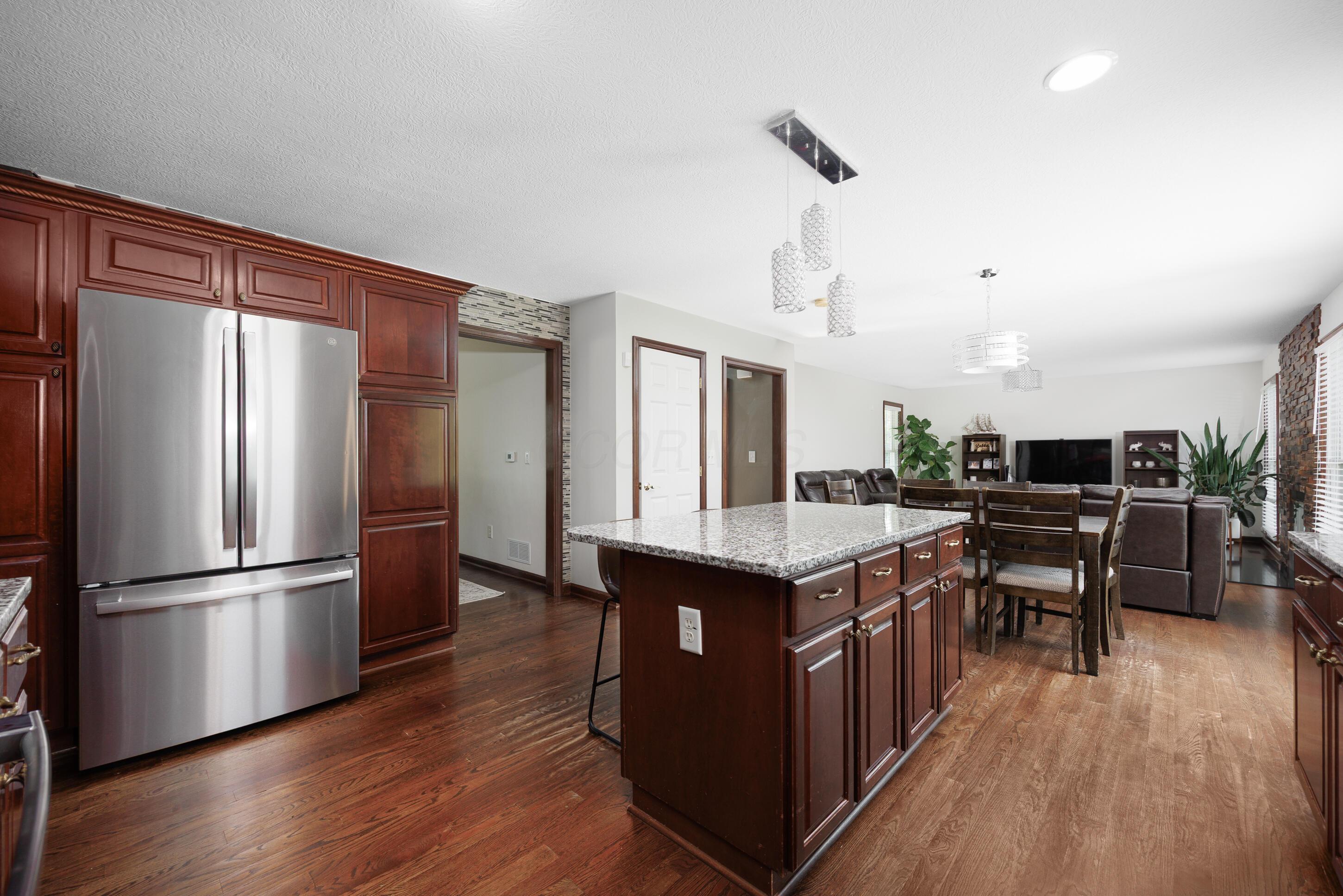 1472 Alton Road Galloway, OH 43119 - Photo 16 of 67 0714 1472 Alton Rd-11