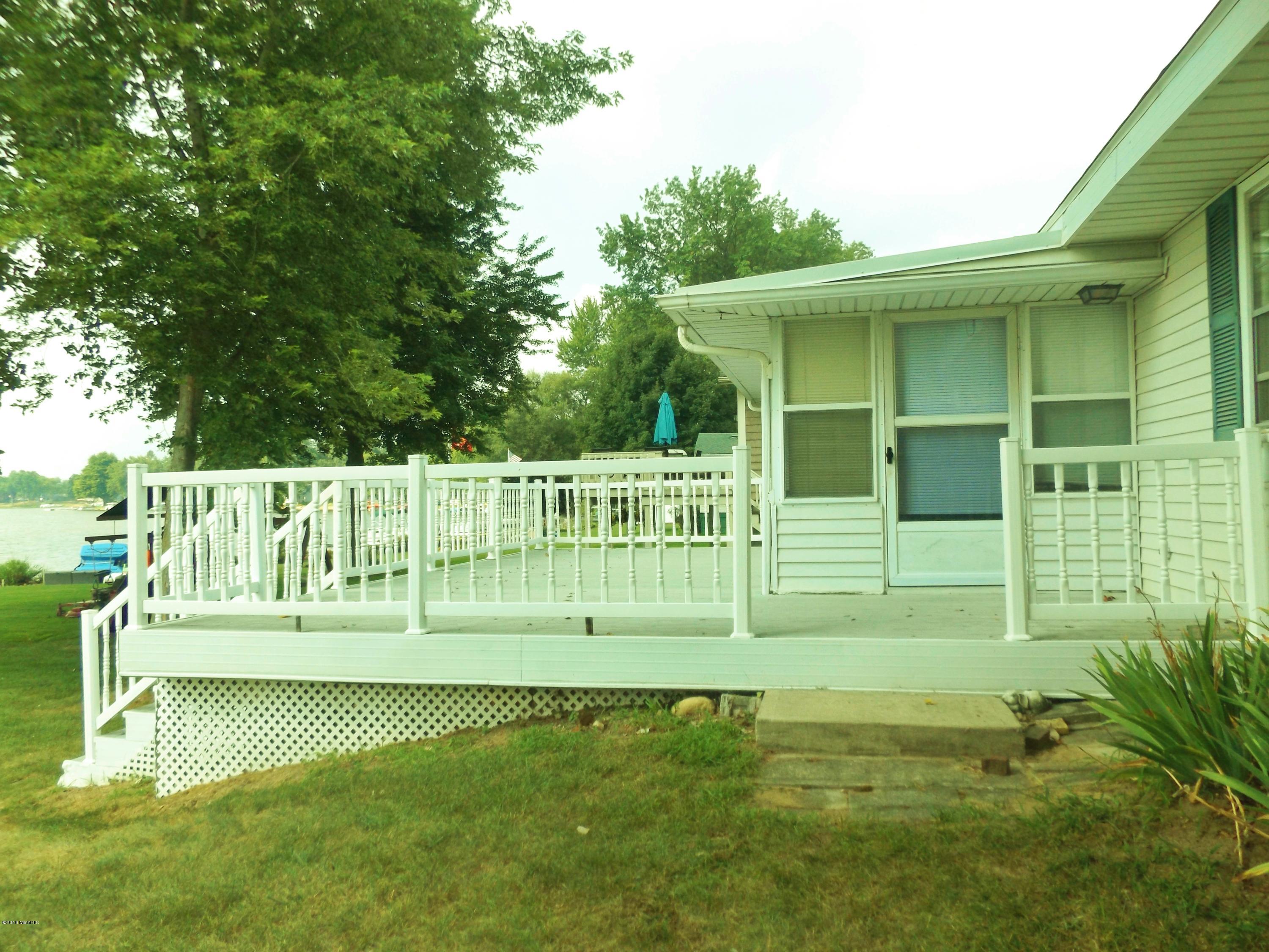 60673 Bert Road Colon, MI 49040 - Photo 15 of 21 2014-11-11 23.52.35