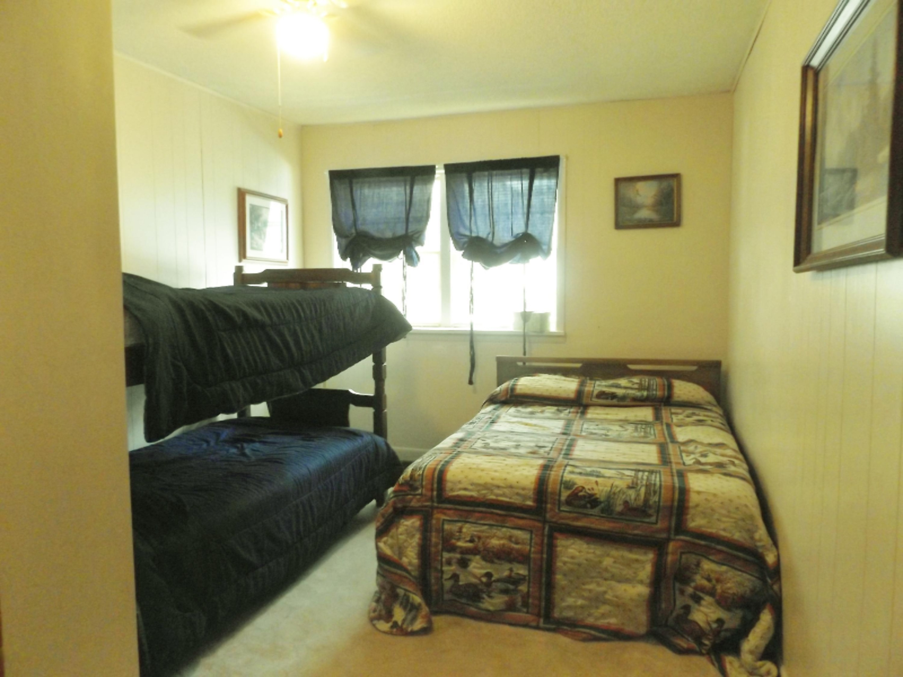 60673 Bert Road Colon, MI 49040 - Photo 8 of 21 2014-11-11 23.45.13