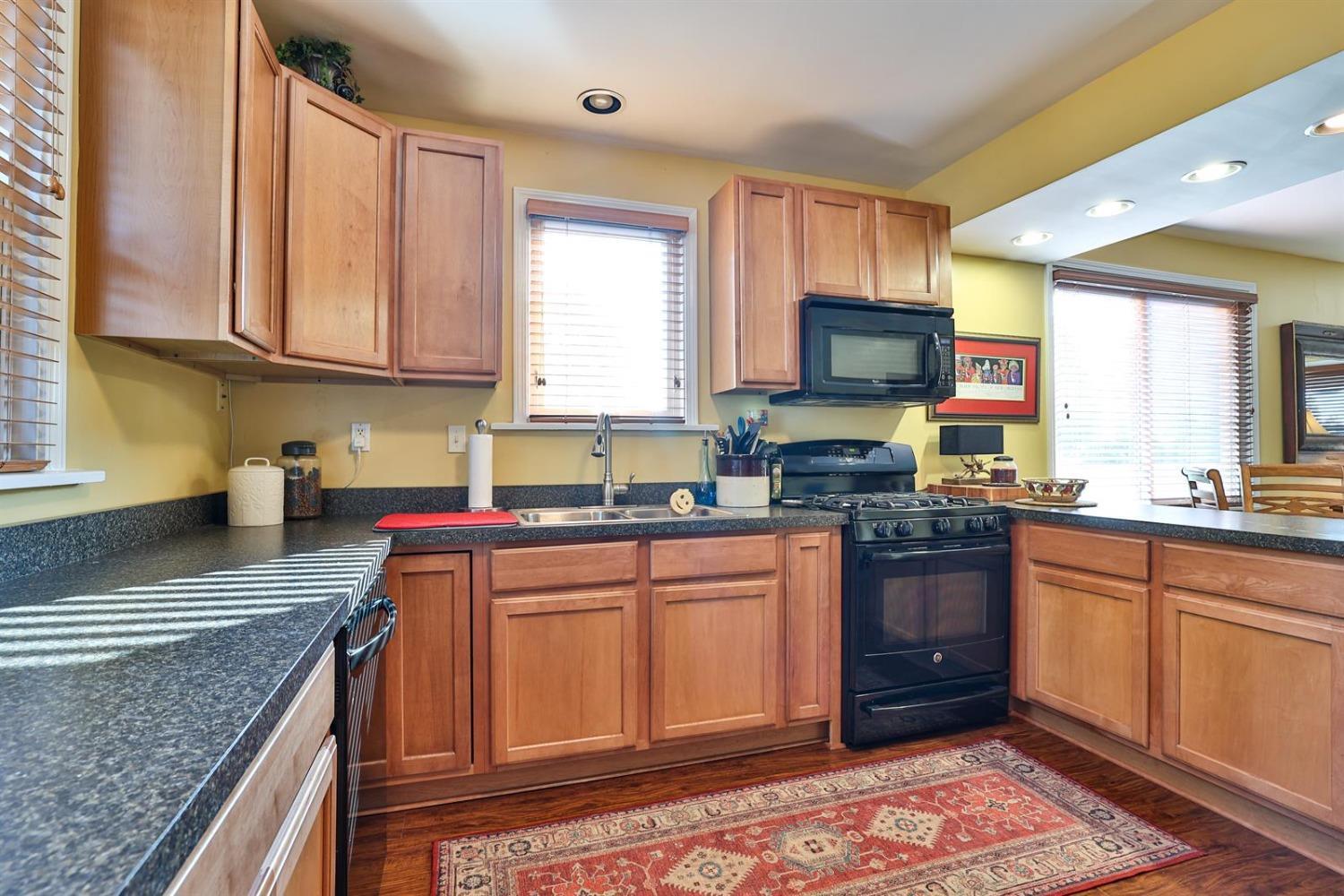 8292 Bridgetown Road Cleves, OH 45002 - Photo 12 of 45 Gallery Image 12