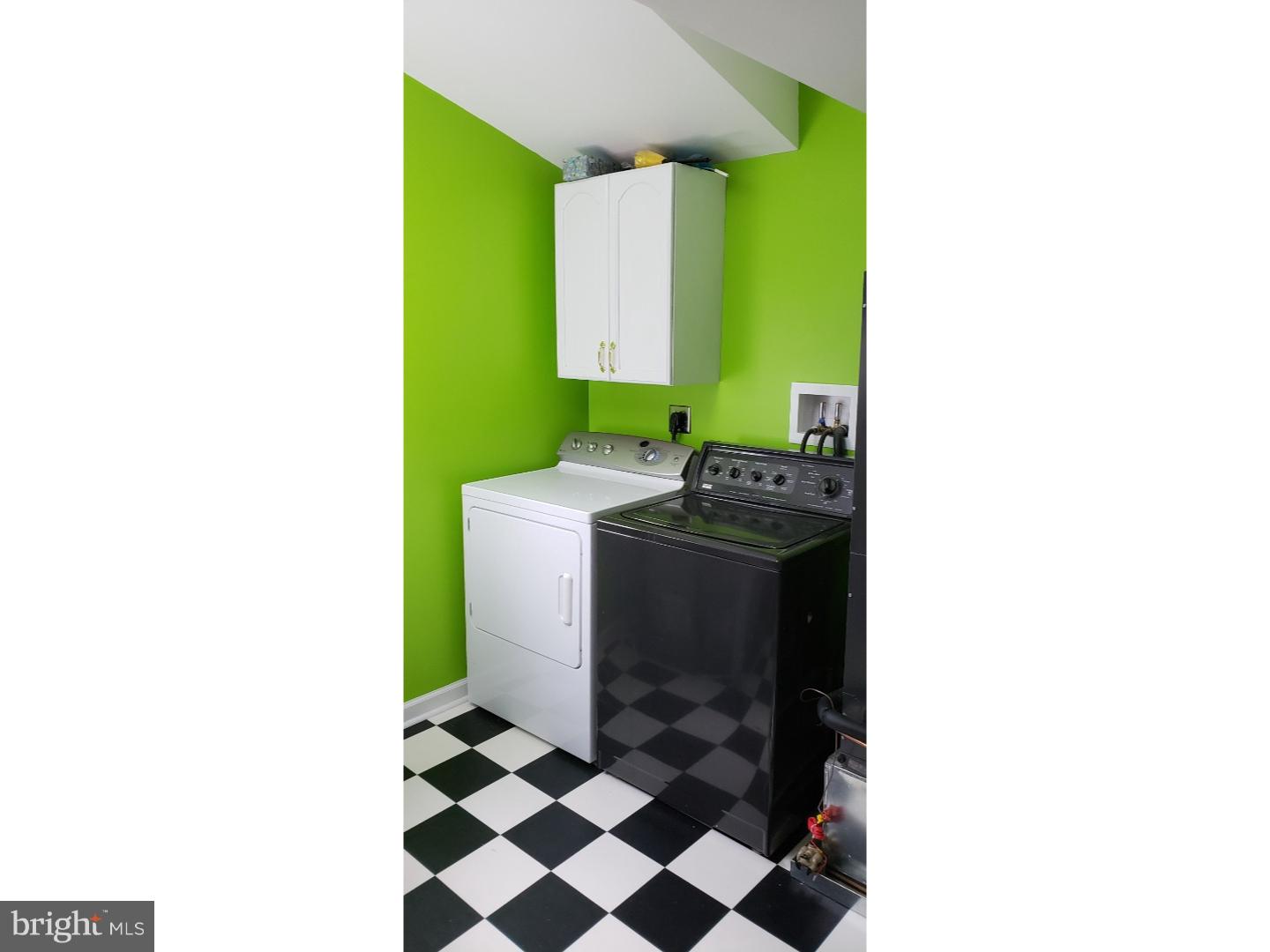 31 Harrow Road Levittown, PA 19056 - Photo 15 of 20 Laundry Room