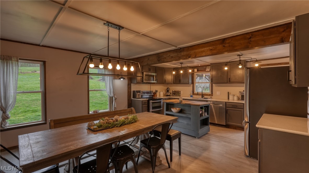 17832 Sugartree Road Kimbolton, OH 43749 - Photo 5 of 43 Gallery Image 5