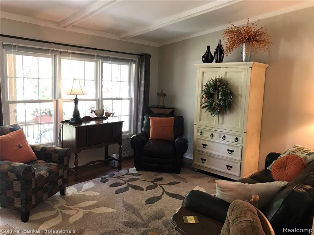 2429 Crane Road Fenton, MI 48430 - Photo 18 of 48