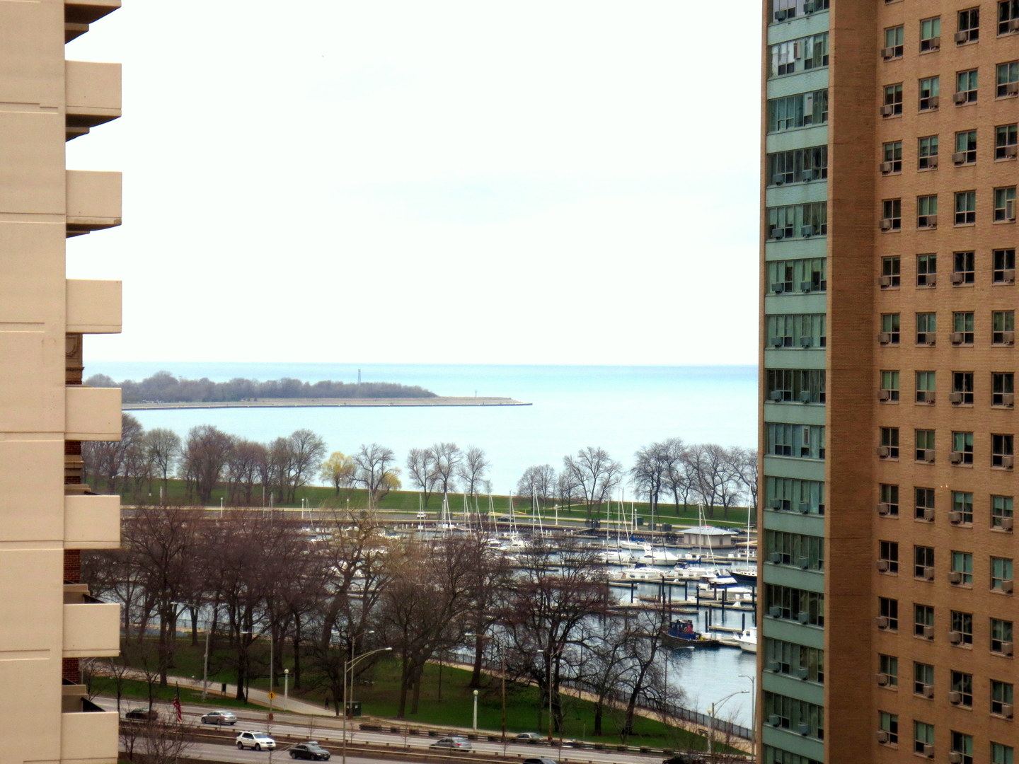 3110 North Sheridan Road, Unit 1604 Chicago, IL 60657 - Photo 10 of 16