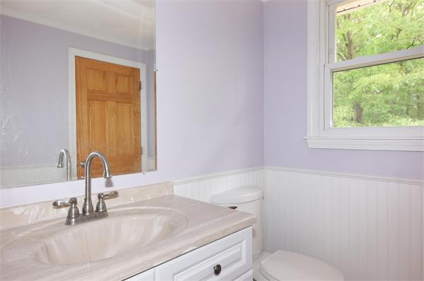 30 Upland Road Burlington, MA 01803 - Photo 10 of 13 Gallery Image 10