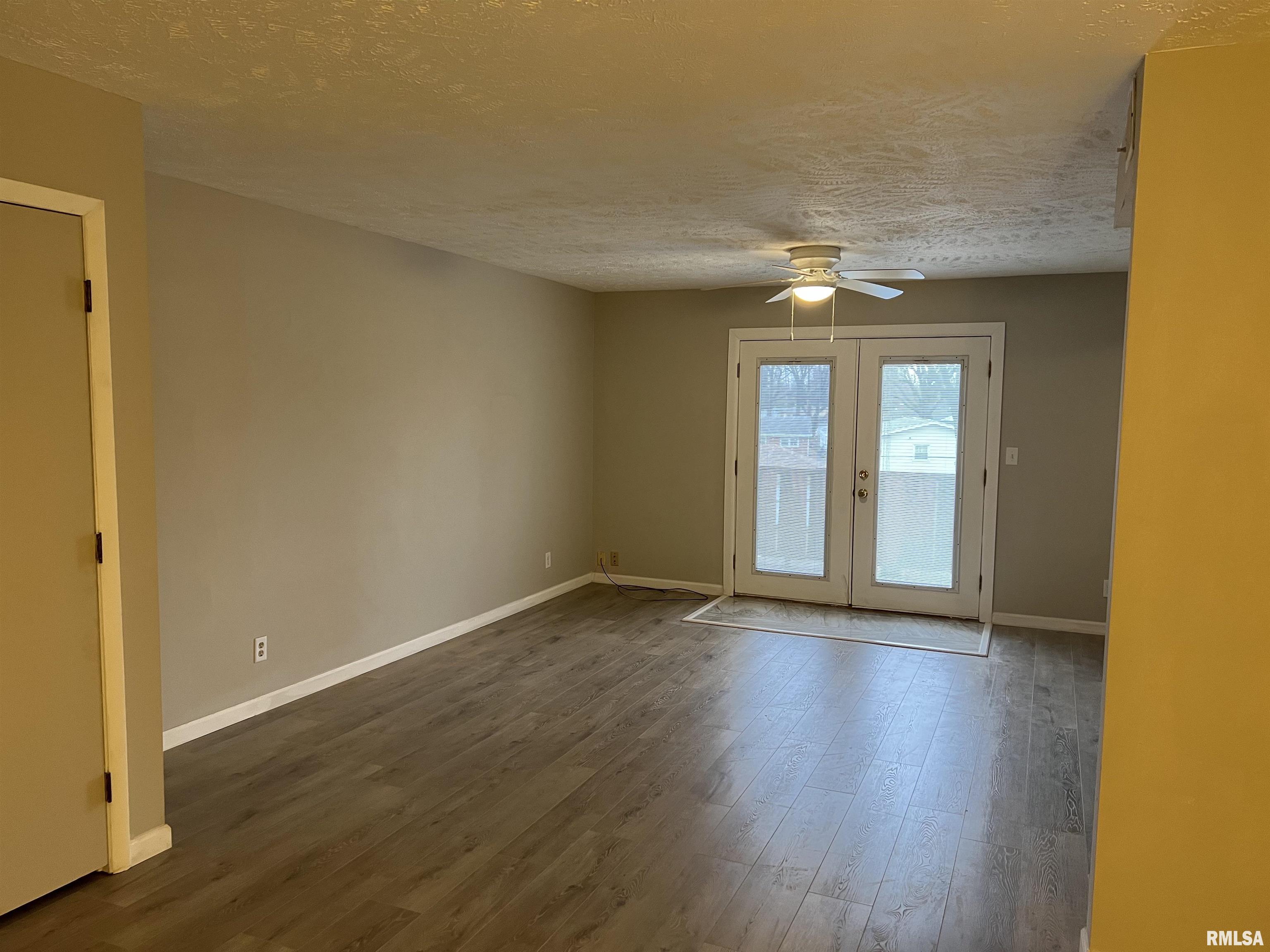 2912 Taylor Avenue Springfield, IL 62703 - Photo 6 of 16