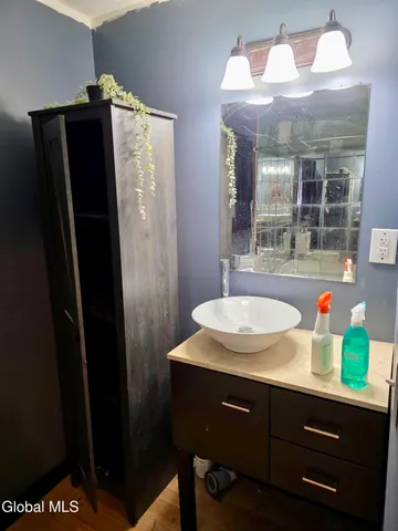 $75,000 | 10 Edward Street, Fort Edward, NY 12828