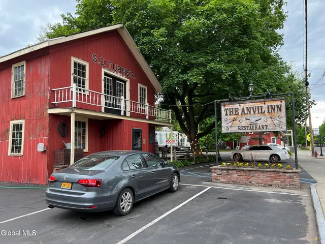 $75,000 | 10 Edward Street, Fort Edward, NY 12828