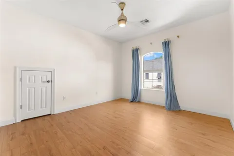 $222,500 | 1001 West Sallier Street, Unit F, Lake Charles, LA 70601