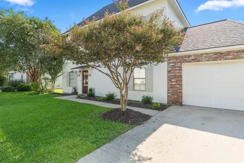 $222,500 | 1001 West Sallier Street, Unit F, Lake Charles, LA 70601