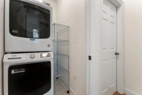 $222,500 | 1001 West Sallier Street, Unit F, Lake Charles, LA 70601