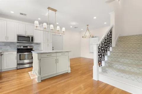 $222,500 | 1001 West Sallier Street, Unit F, Lake Charles, LA 70601