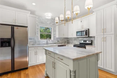 $222,500 | 1001 West Sallier Street, Unit F, Lake Charles, LA 70601