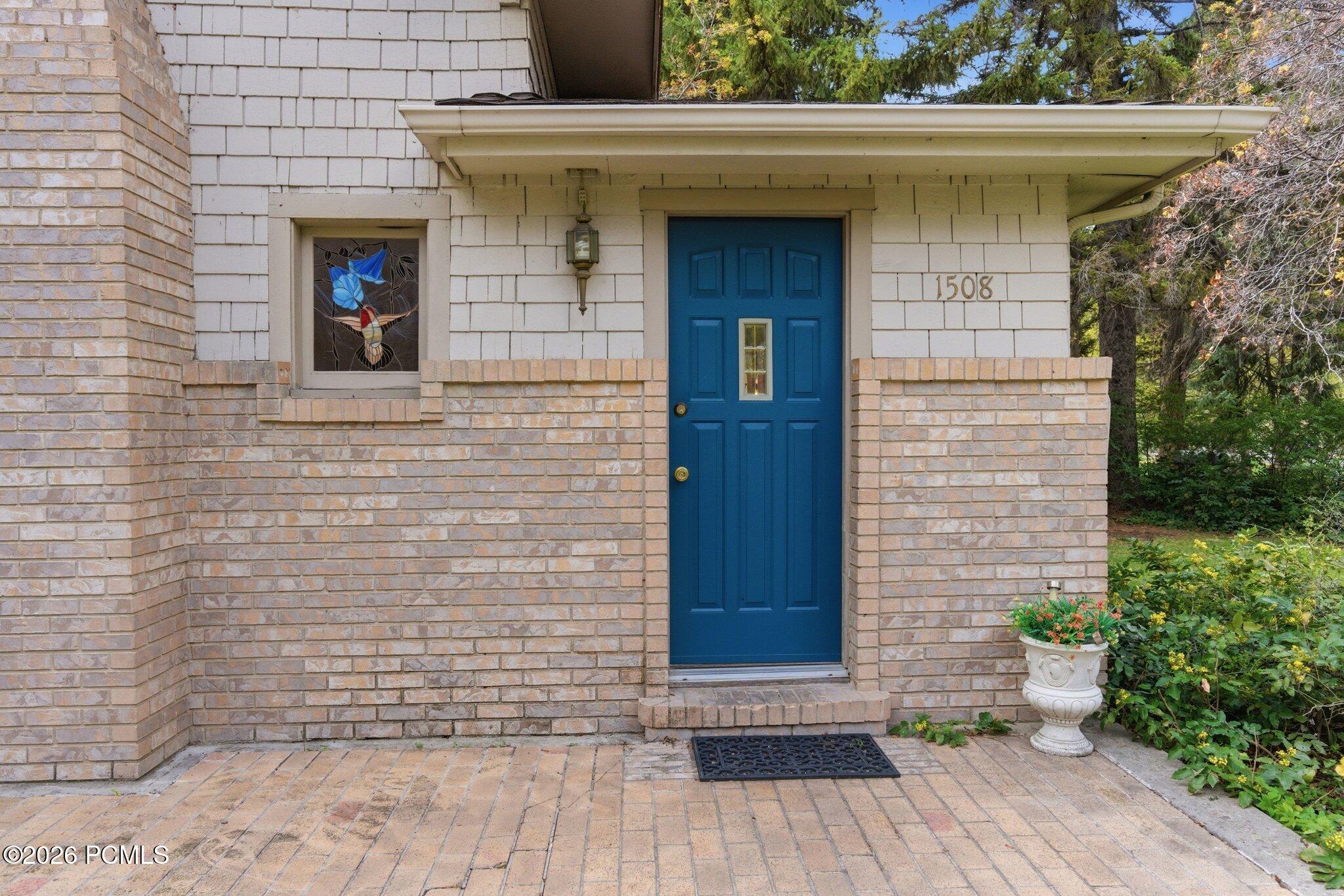 1508 Springdell Circle Provo, UT 84604 - Photo 5 of 59