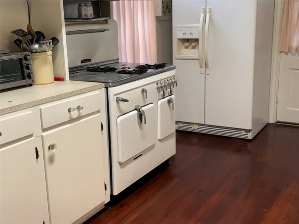 $675,000 | 107 West Wheat Street, Woodville, TX 75979