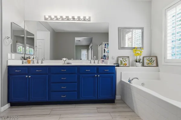 $599,990 | 7901 Brent Leaf Avenue, Las Vegas, NV 89131