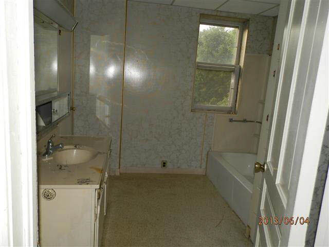 501 East Spring Street Lagrange, IN 46761 - Photo 18 of 20 Gallery Image 18