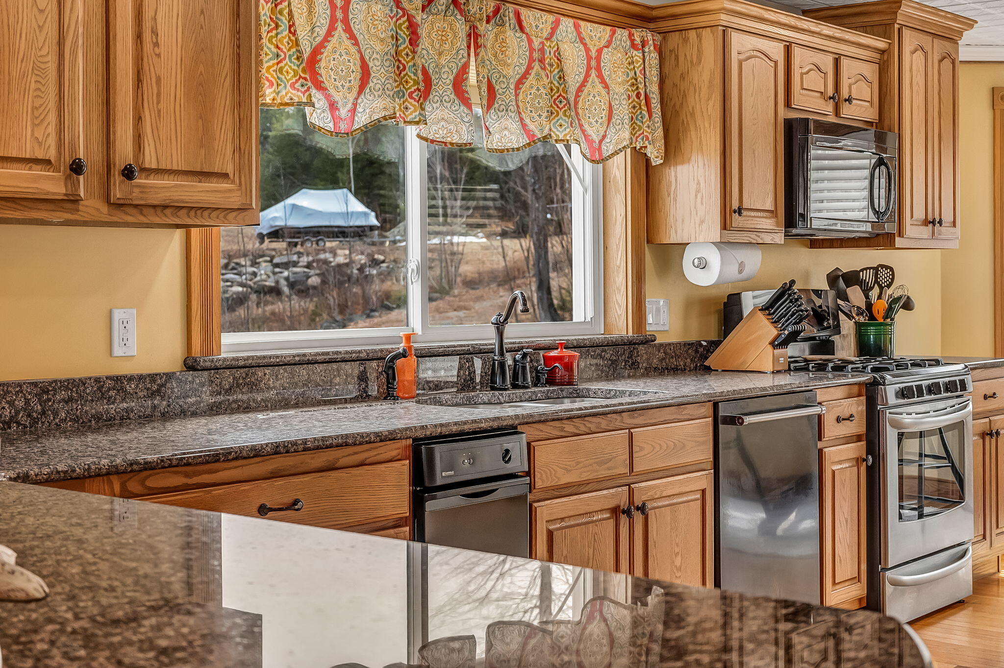 2080 Lakeview Road Milo, ME 04463 - Photo 13 of 101 kitchen