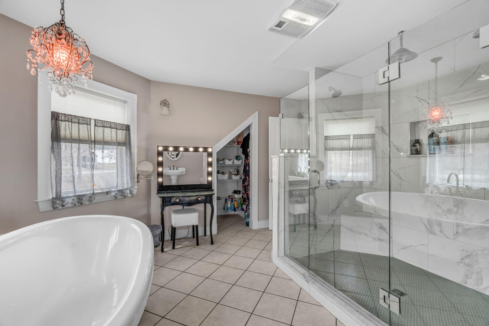 2080 Lakeview Road Milo, ME 04463 - Photo 41 of 101 Primary Bath