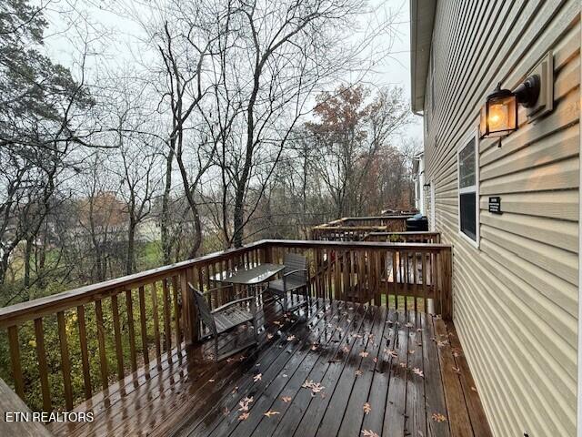 818 Bob Kirby Road Knoxville, TN 37923 - Photo 10 of 11 deck