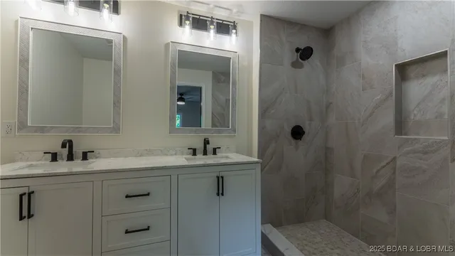 $269,900 | 112 Township Road, Camdenton, MO 65020