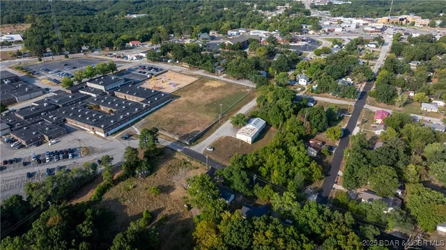 $269,900 | 112 Township Road, Camdenton, MO 65020