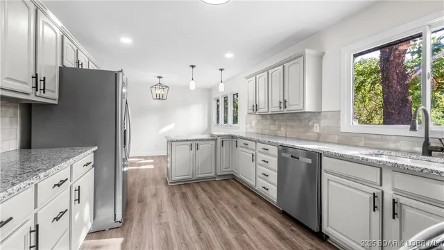 $269,900 | 112 Township Road, Camdenton, MO 65020