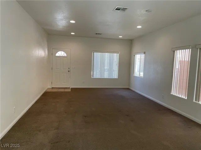 $1,934 | 857 Park Walk Avenue, Las Vegas, NV 89123