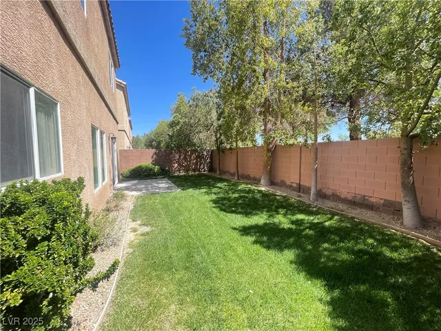 $1,834 | 857 Park Walk Avenue, Las Vegas, NV 89123