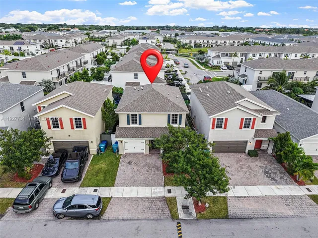 $3,700 | 525 Northeast 6th Place, Florida City, FL 33034