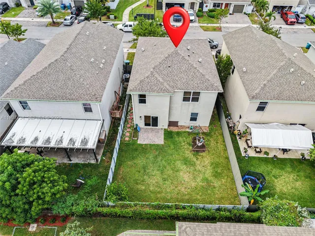 $3,700 | 525 Northeast 6th Place, Florida City, FL 33034