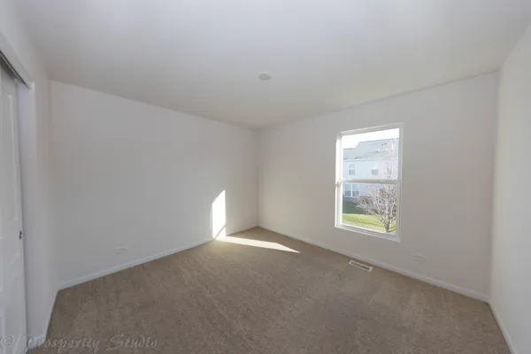 $2,450 | 636 Hawley Drive, Oswego, IL 60543