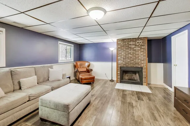 $285,000 | 37411 Fairview Lane, Lake Villa, IL 60046