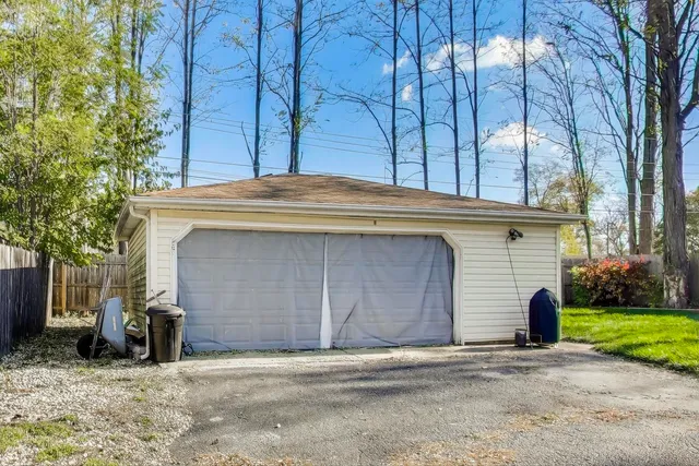 $285,000 | 37411 Fairview Lane, Lake Villa, IL 60046