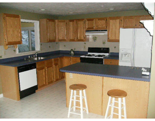 38 Westford Road Ayer, MA 01432 - Photo 2 of 3 Gallery Image 2