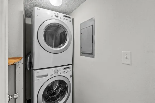 $2,000 | 1918 Pelican Landing Boulevard, Unit 1125, Clearwater, FL 33762