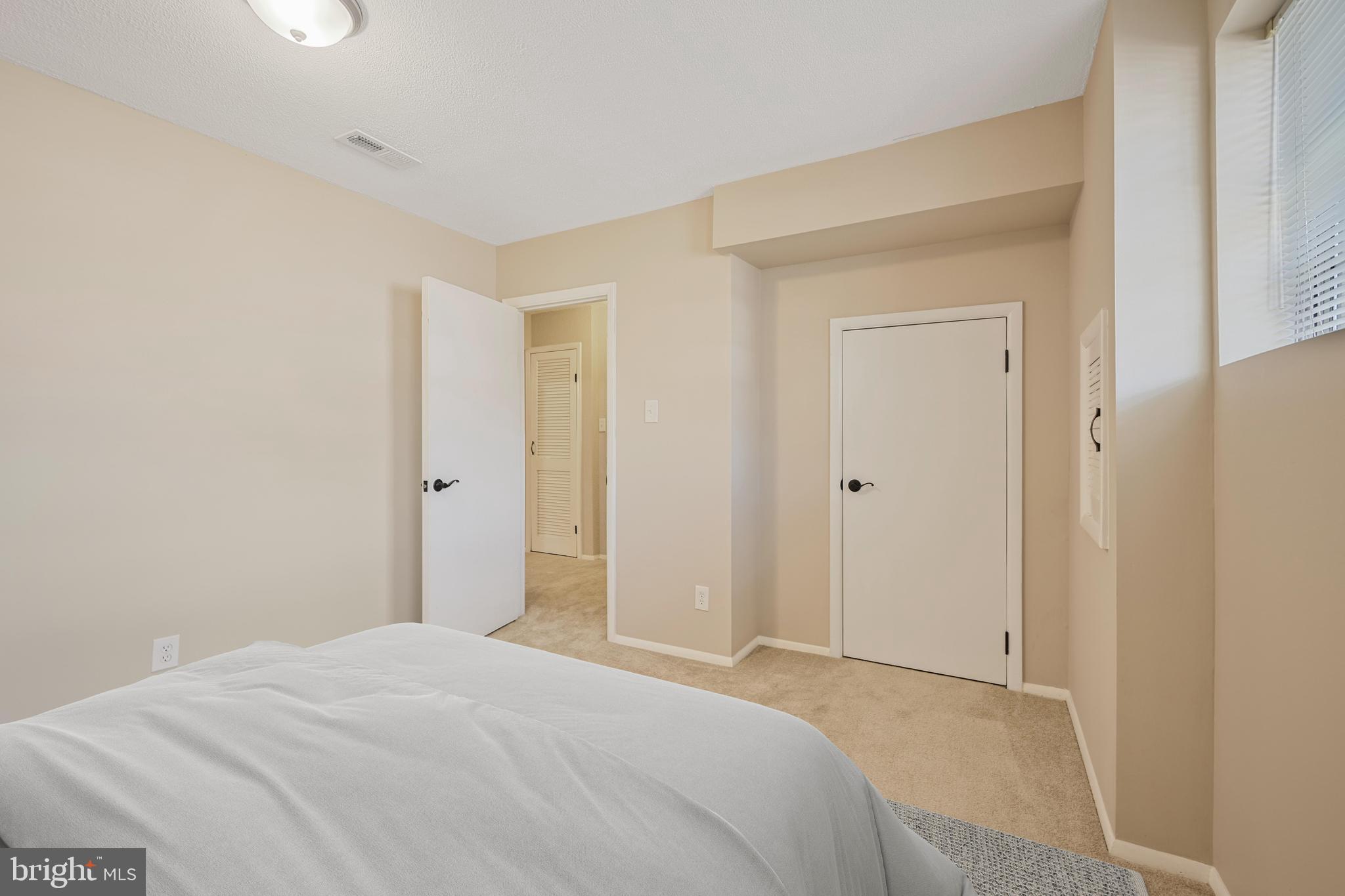 1908 Brightleaf Court Silver Spring, MD 20902 - Photo 18 of 26 Gallery Image 18