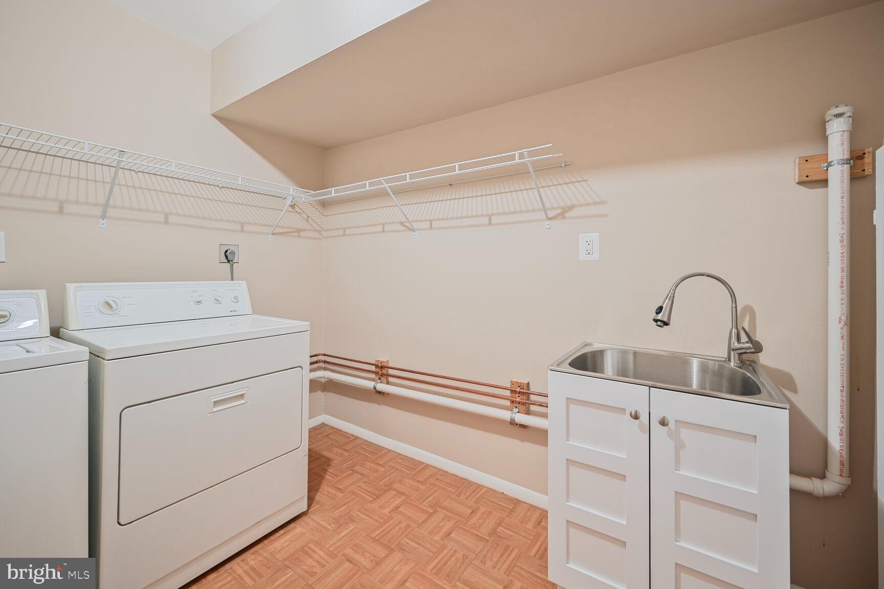 1908 Brightleaf Court Silver Spring, MD 20902 - Photo 20 of 26 Gallery Image 20